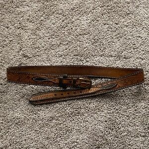 CODY SADDLE CO CODY WYOMING Brown Leather Belt with Intricate Design